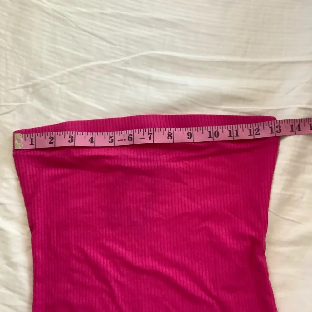 NWT Fashion Nova Hailey Ribbed Bodysuit Fuchsia Size Small Thong Back Strapless - Picture 5 of 9